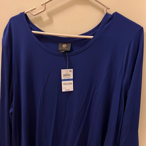 New blue Tunic top J&M collection from Macy’s - Picture 2 of 4